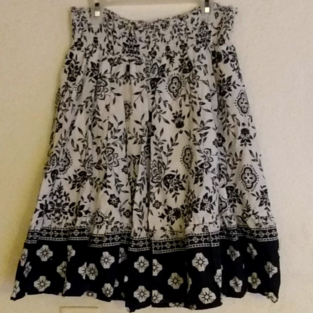 Beautiful Women's Skirt